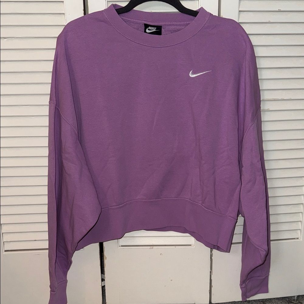 Nike Women's Lavender Sweatshirt